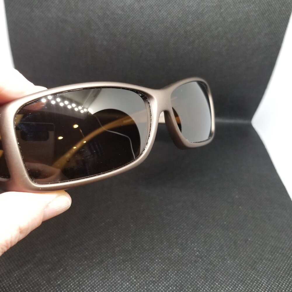 Cocoon Wide Line (ML) Sand Polarized Amber fit over sunglasses